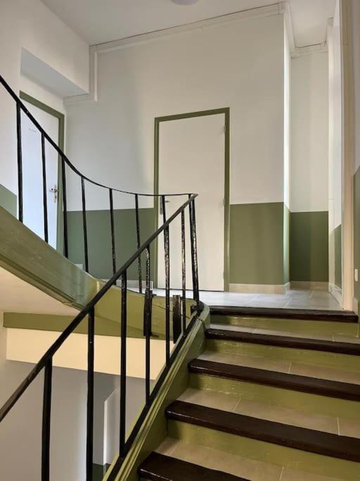 Appartement Marcel Meaux Eksteriør bilde
